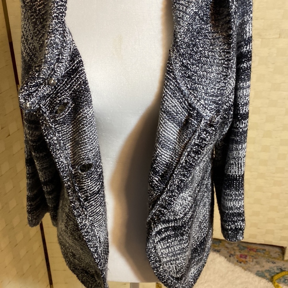 STYLE & CO XL CARDIGAN SWEATER BLACK WHITE W/ SILVER METALLIC THREAD Par… - Picture 7 of 13